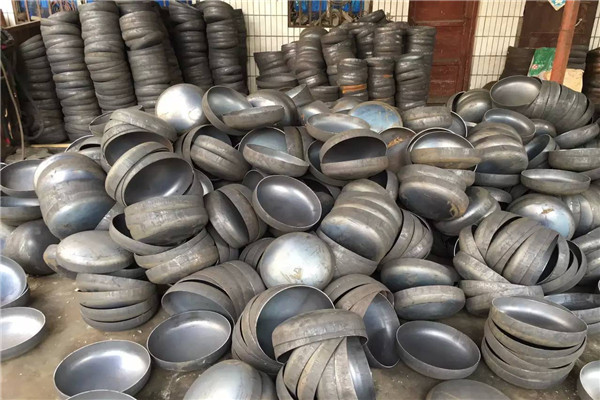淄博市封头自蔓延陶瓷耐磨弯头 - 方案